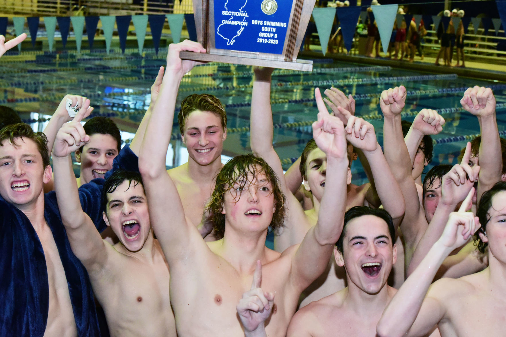 021320_spt_mainlandswim 39
